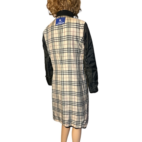 Burberry Jackets & Blazers - Burberry Check-lined Technical Wool Duffle
Peak Coat In Black